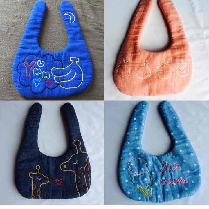 再販可能❀.(*´◡`*)❀.ふかふか刺繍スタイ＊tomato＊