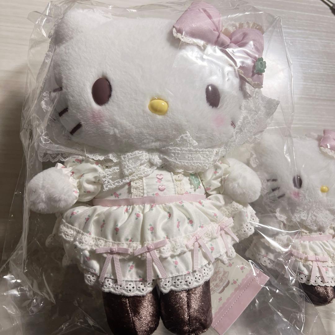 サンリオ　フォレストレース　ハローキティ ぬいぐるみ マスコット 2個セット
