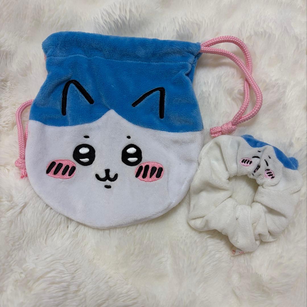 ちいかわ ハチワレ ポーチ シュシュ - メルカリ