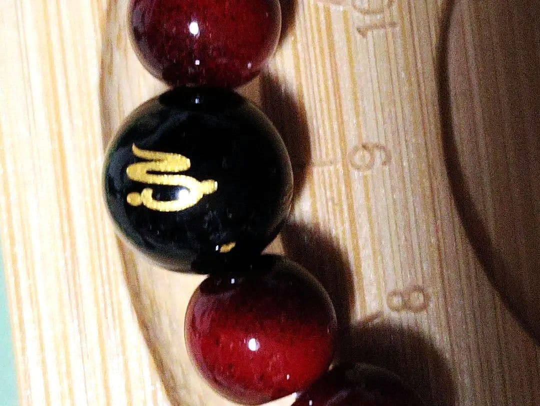 ⭐空⭐天然石梵字彫り水晶＆タイガーアイ＆オニキスブレスレット