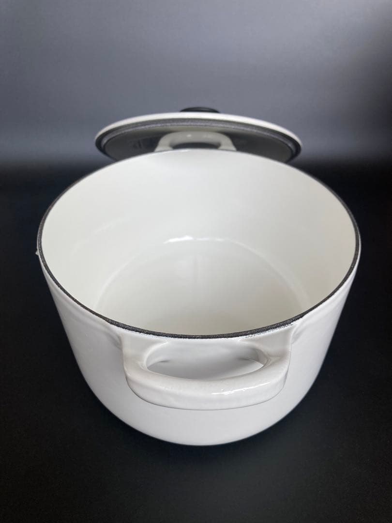 【３】ル・クルーゼ　ココットオーバル25cm