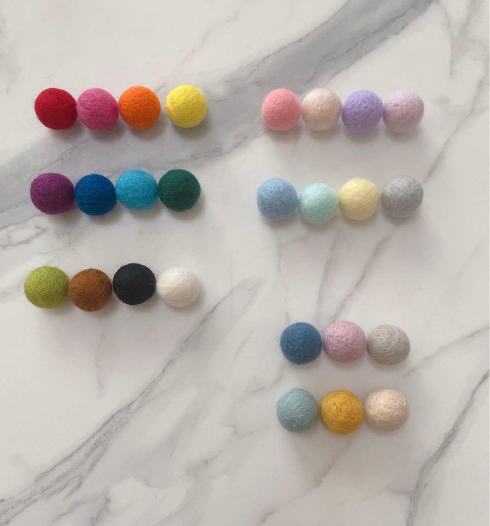 羊毛フェルトボール　オーダー　2.0cm 20個〜