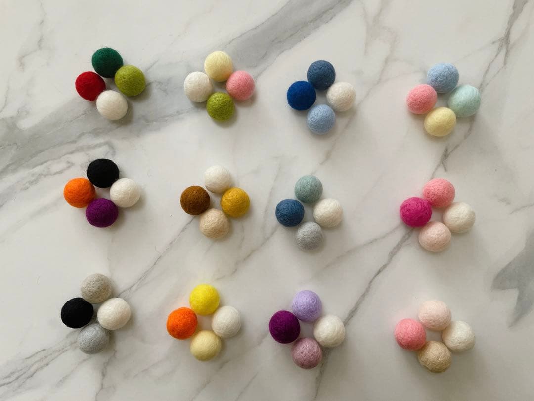 羊毛フェルトボール　オーダー　2.0cm 20個〜