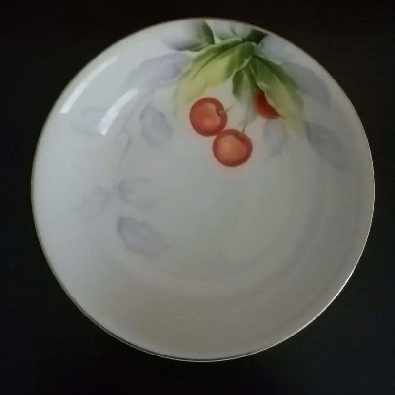 貴重なさくらんぼ絵柄鉢　オールド東洋陶器　東洋陶器　TOYOTOKI