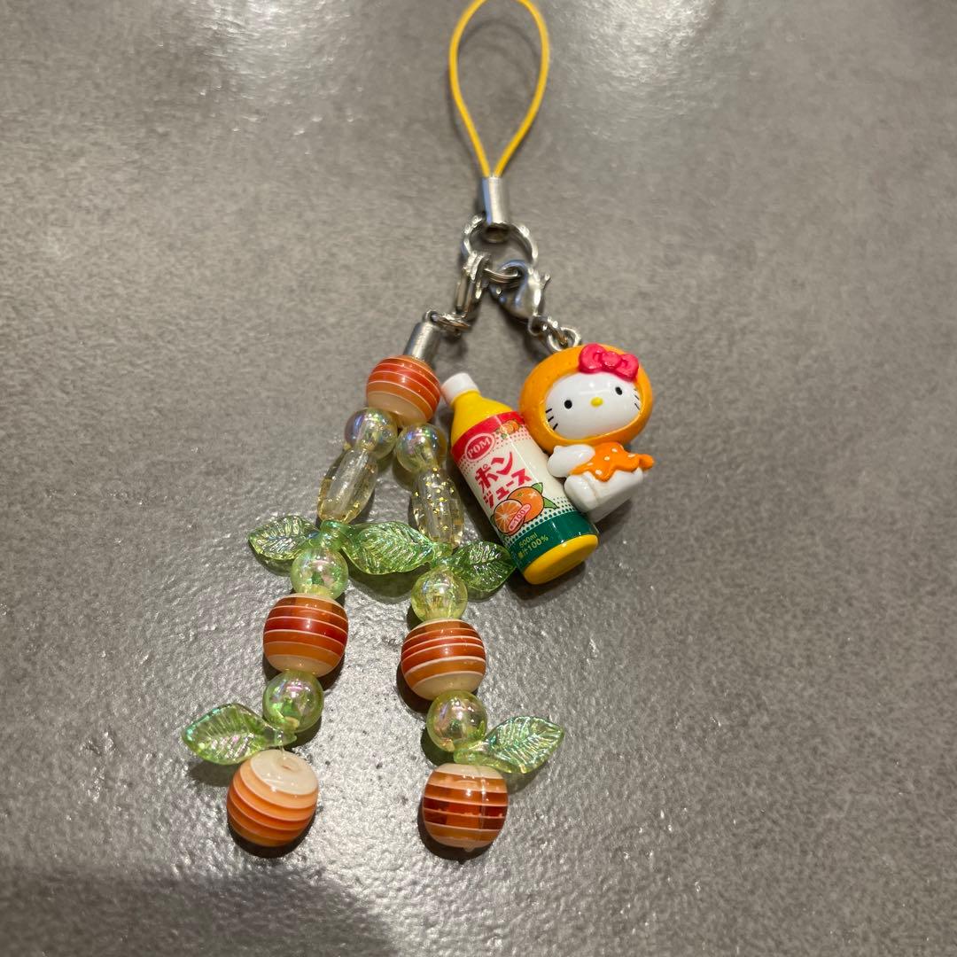 平成レトロ】ハローキティ ポンジュース ストラップ - メルカリ