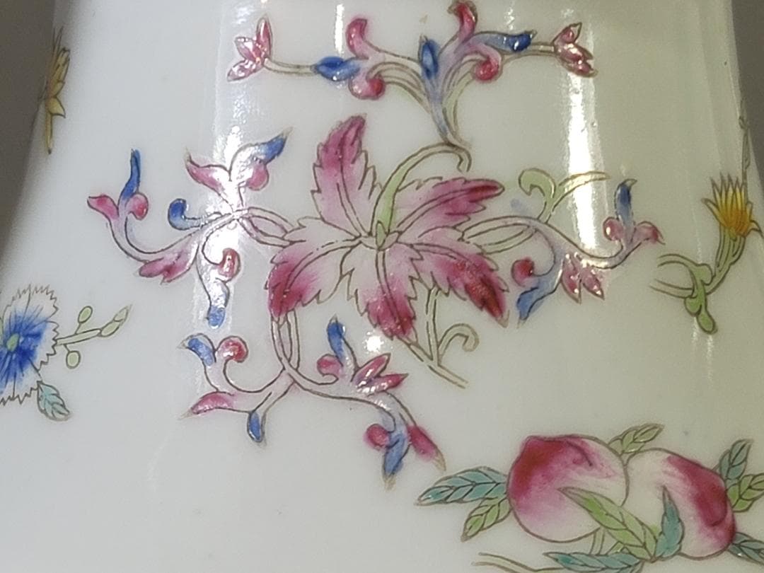 DT717 中国 色絵 蓋物 台付