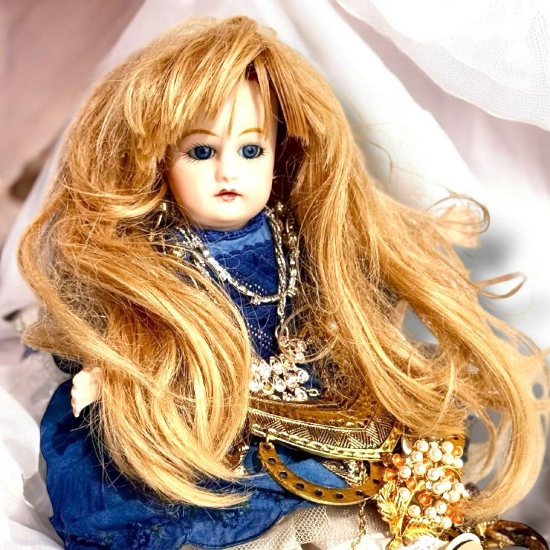 ビスクドール ゴーチェ 再構築品 ドレス2枚 ボネ2個 ウィッグ2個 アクセ付き