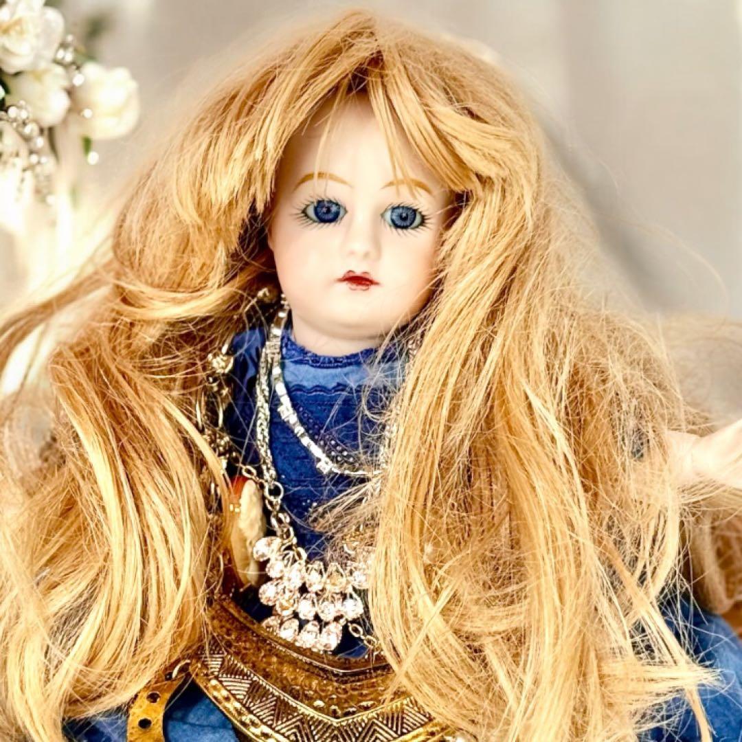 ビスクドール ゴーチェ 再構築品 ドレス2枚 ボネ2個 ウィッグ2個 アクセ付き