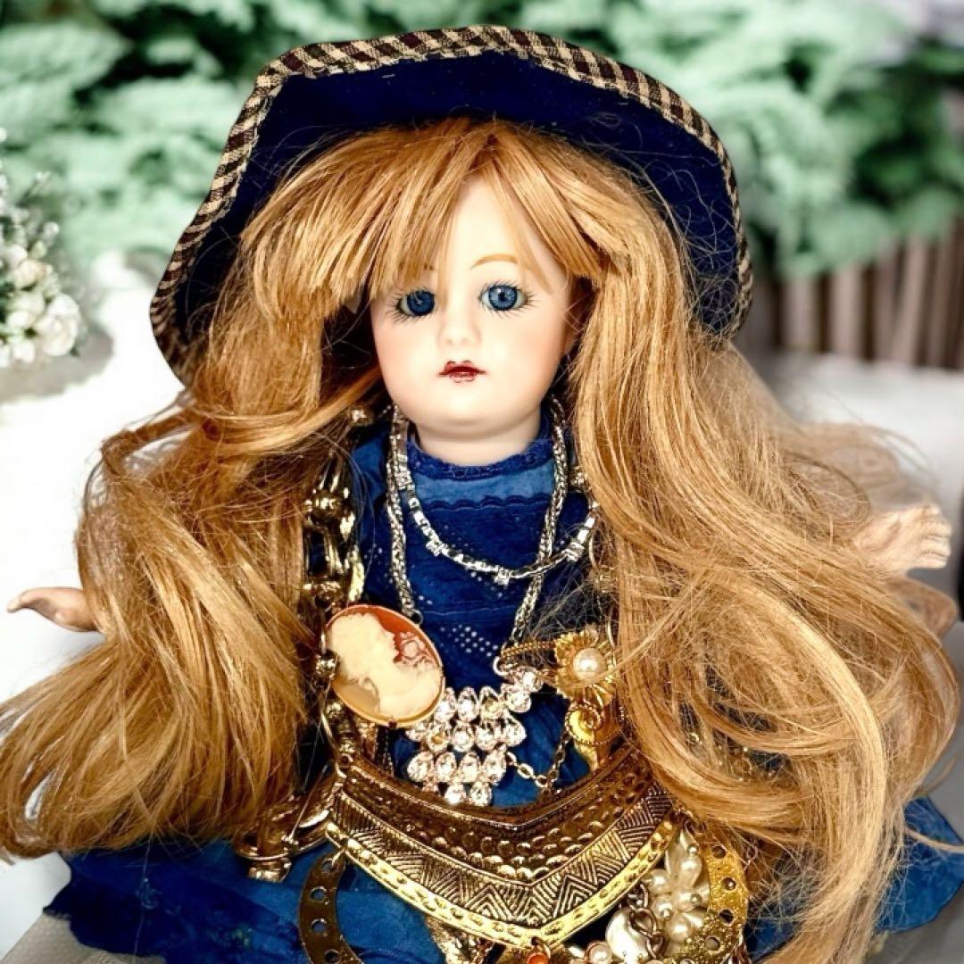 ビスクドール ゴーチェ 再構築品 ドレス2枚 ボネ2個 ウィッグ2個 アクセ付き