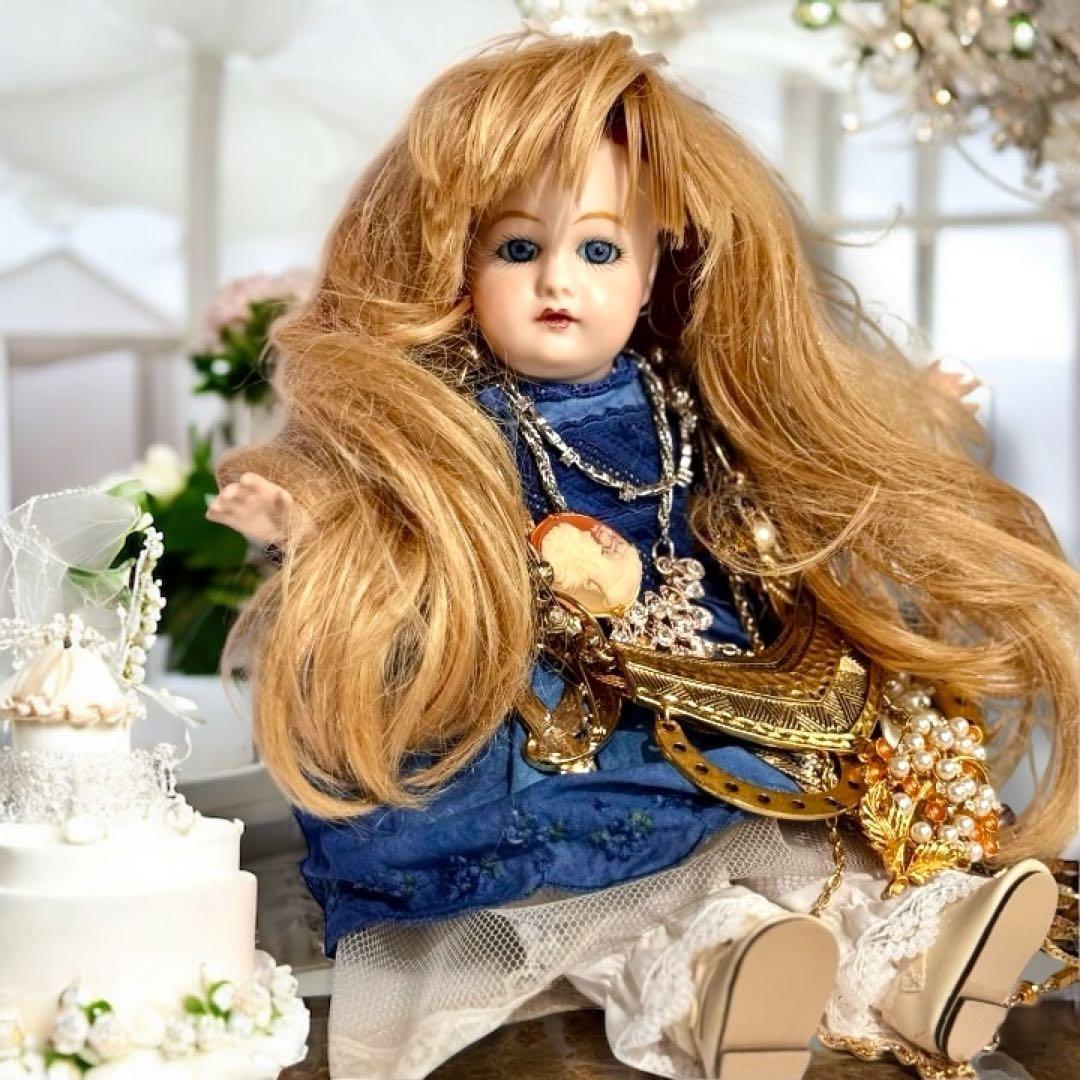 ビスクドール ゴーチェ 再構築品 ドレス2枚 ボネ2個 ウィッグ2個 アクセ付き