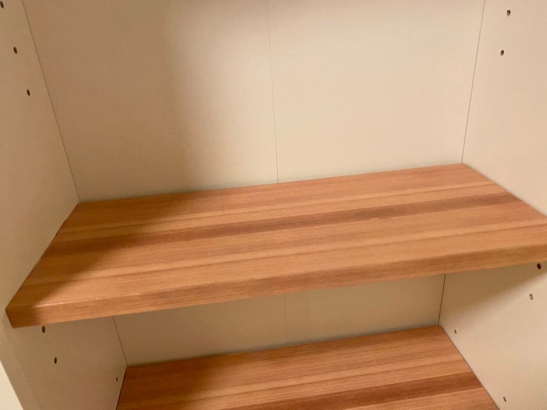 マントルピース　フェイクグリーン付き　隠し収納付き　本棚　収納棚　オープンラック