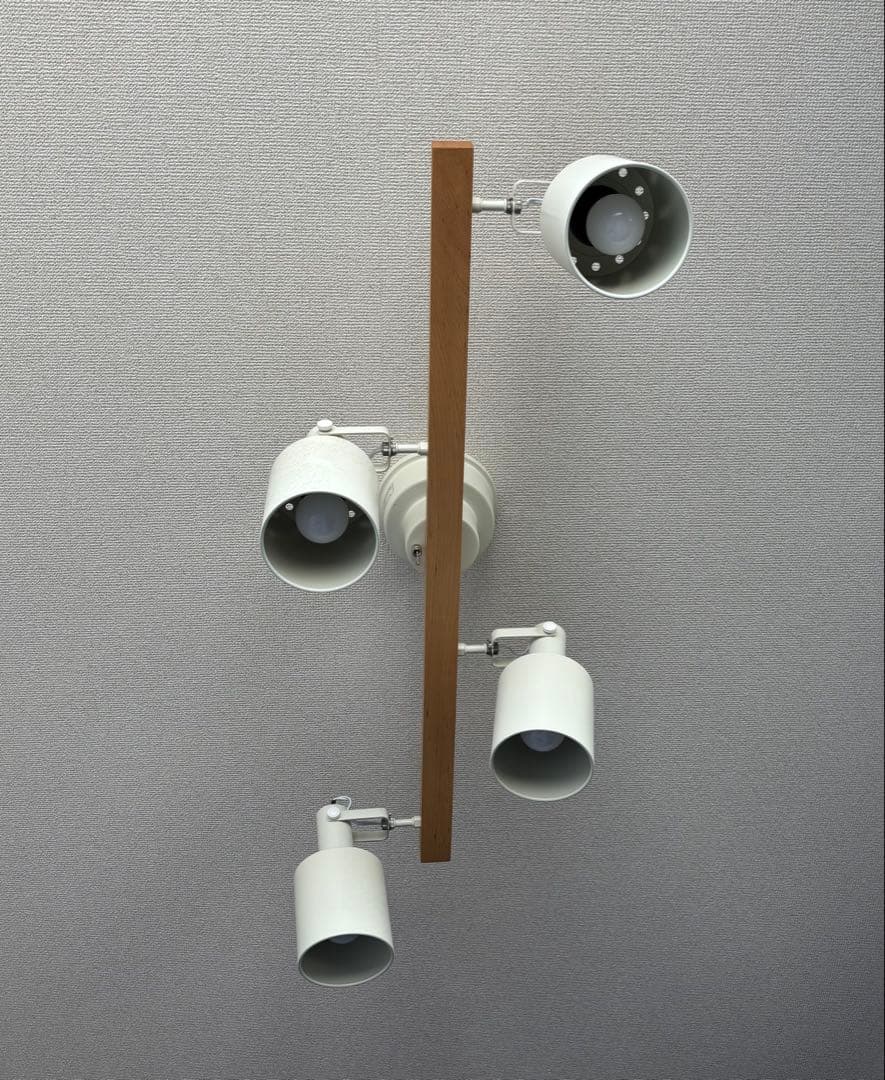 4灯　シーリングライト