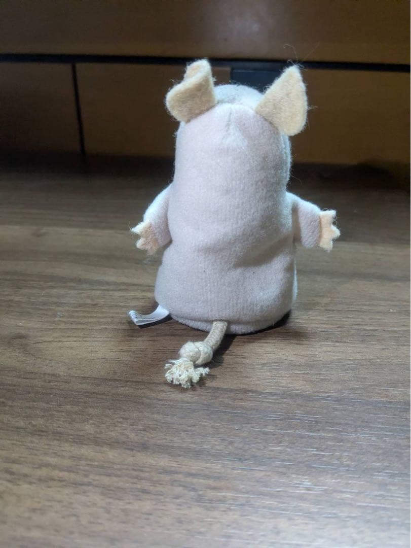 か*ゃ様 ニックナック　お手玉ネズミ　少し汚れていますが新品です