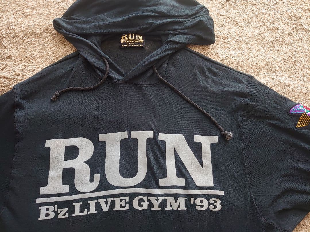 b'z パーカー 稲葉浩志 松本孝弘 ツアーパーカー RUN 1993 - メルカリ