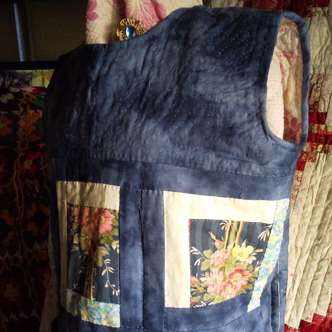 パッチワークのワンピース（ キルトのワンピース）