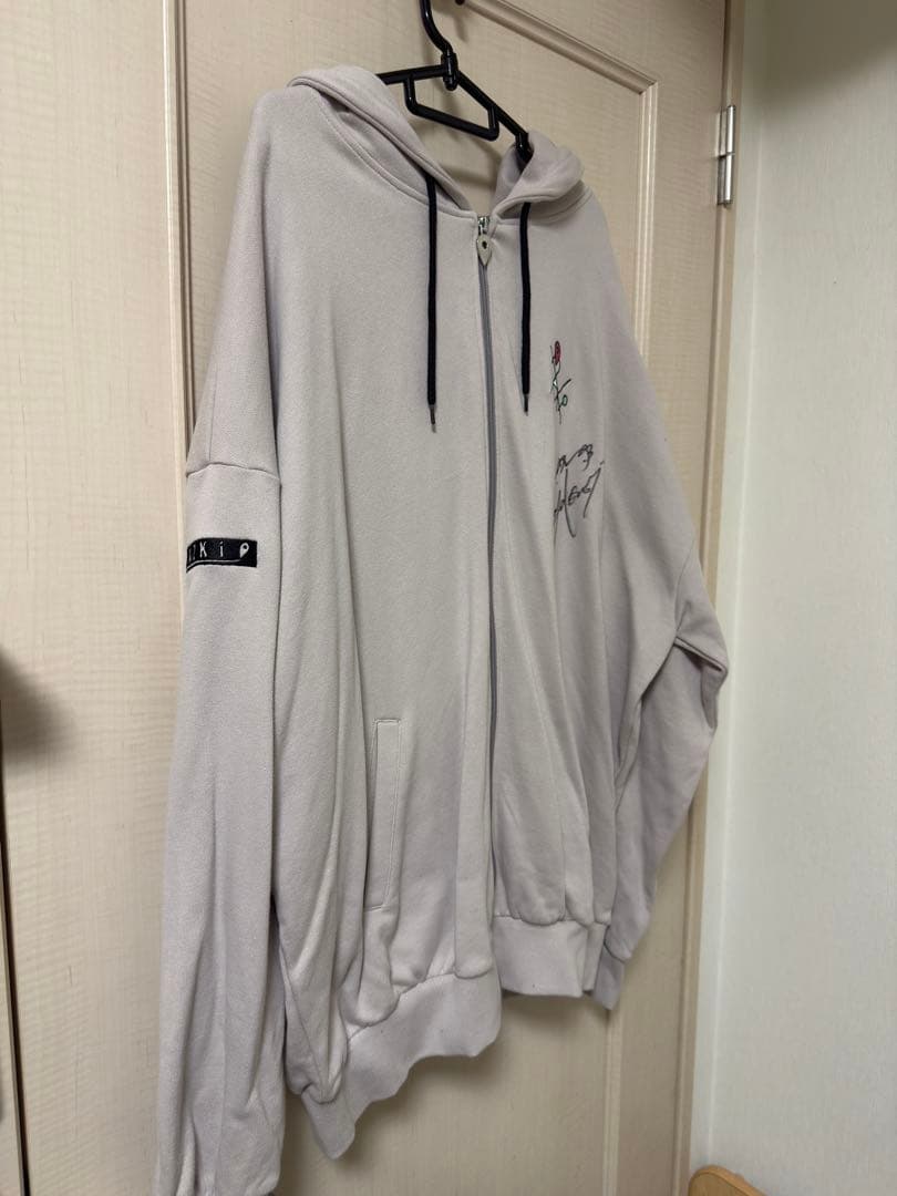 似鳥沙也加 直筆サイン入り AZKi 公式パーカー 未着用