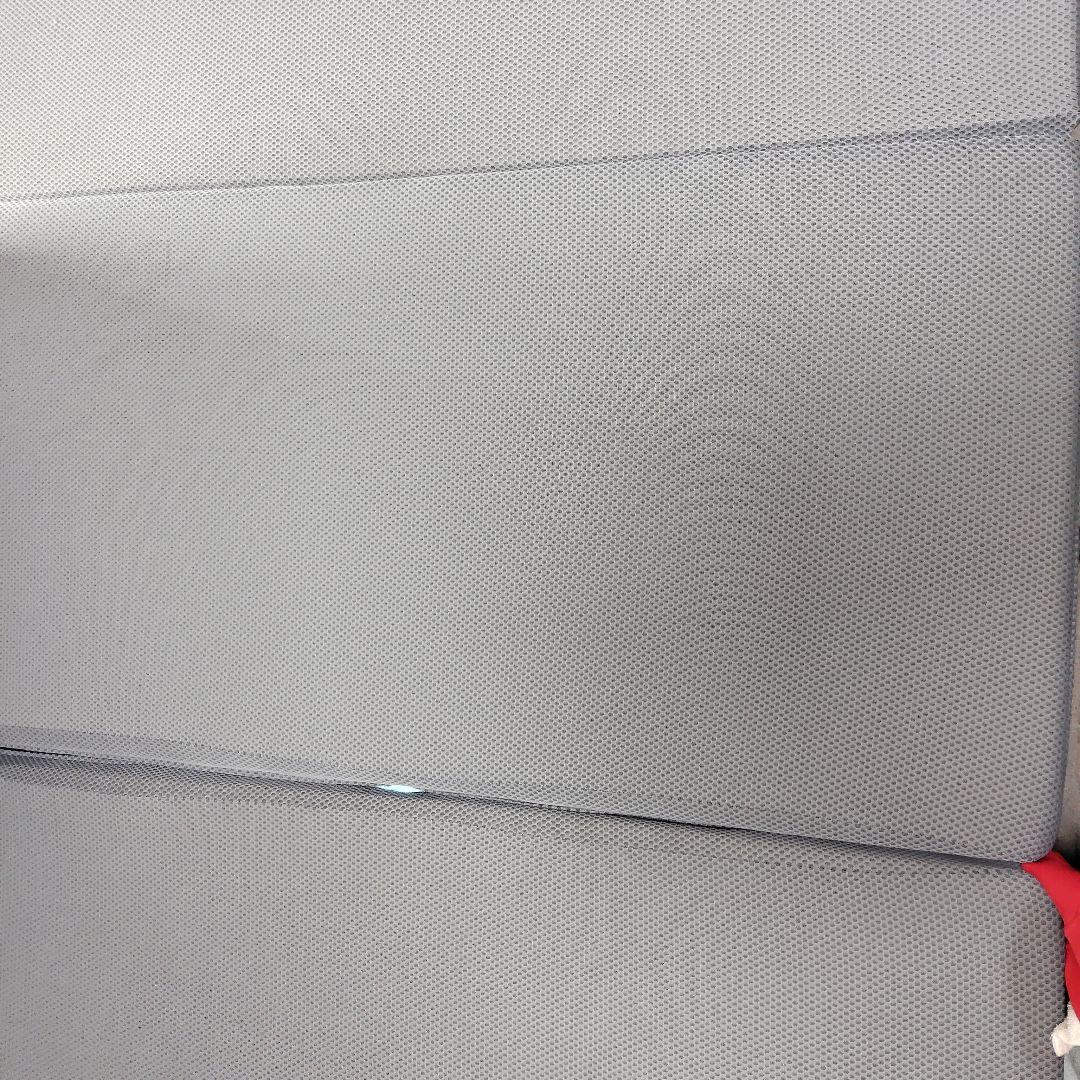 中古　マニフレックス　サステナブル　ダブル　三つ折マットレス　匿名配送