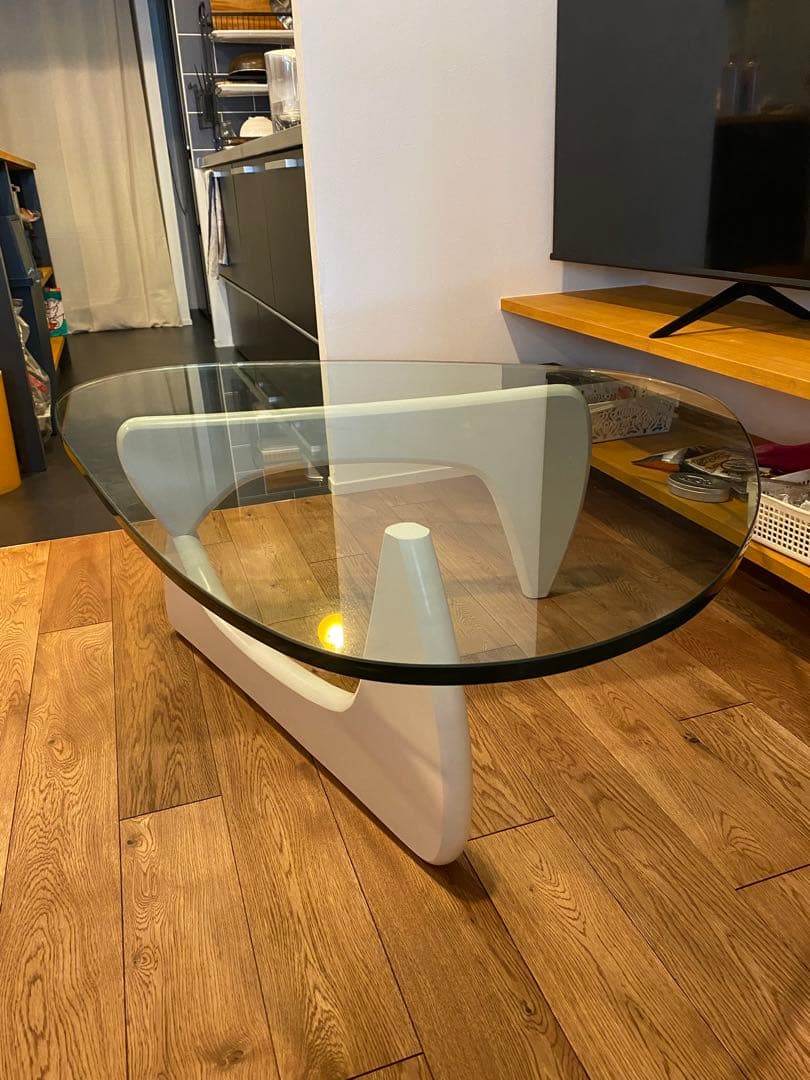 イサム・ノグチ　リプロテーブル