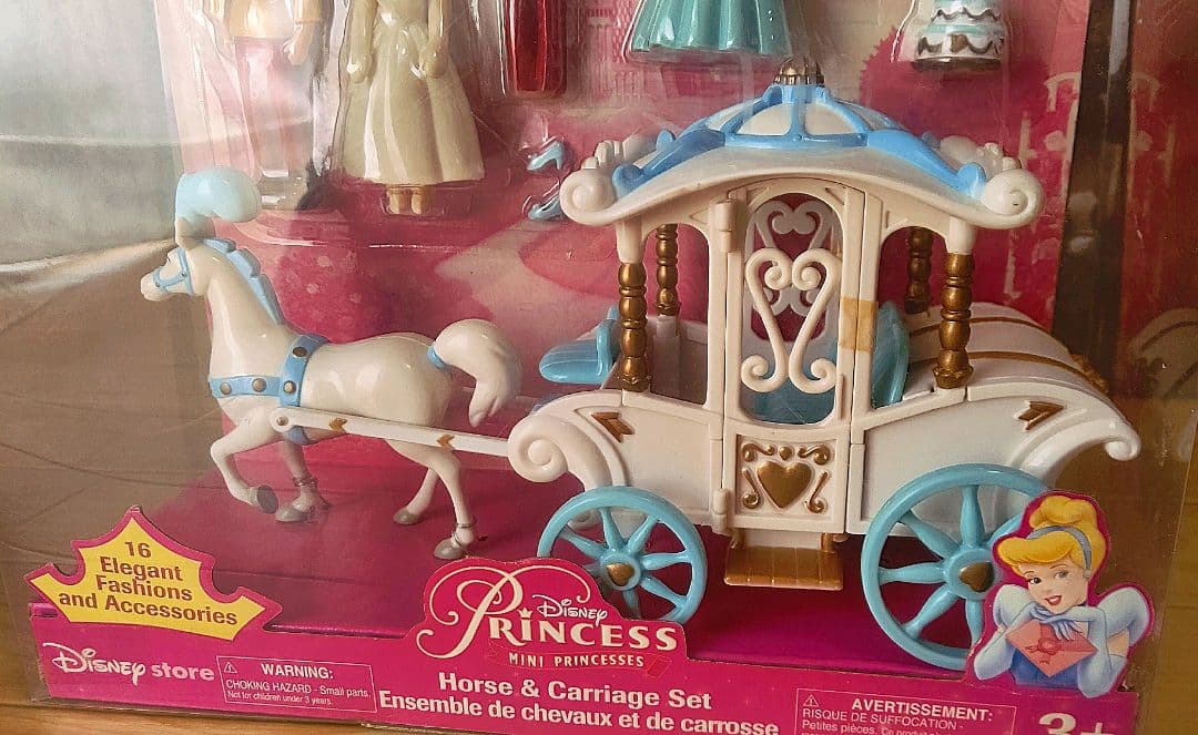 ディズニーストア シンデレラとかぼちゃの馬車 - メルカリ