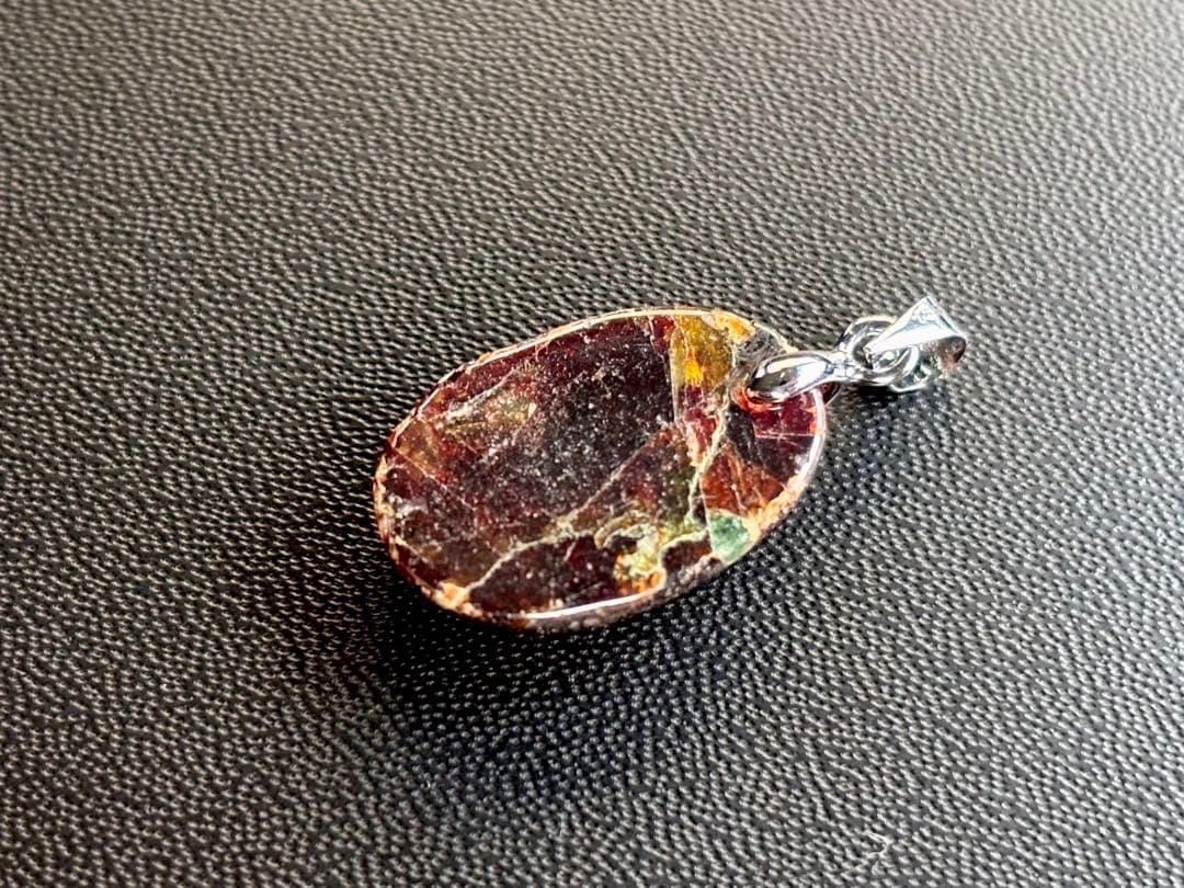 究極品質　絶大なパワーを宿す聖なる魔石　幻のトータスシェル・スファレライトのPT