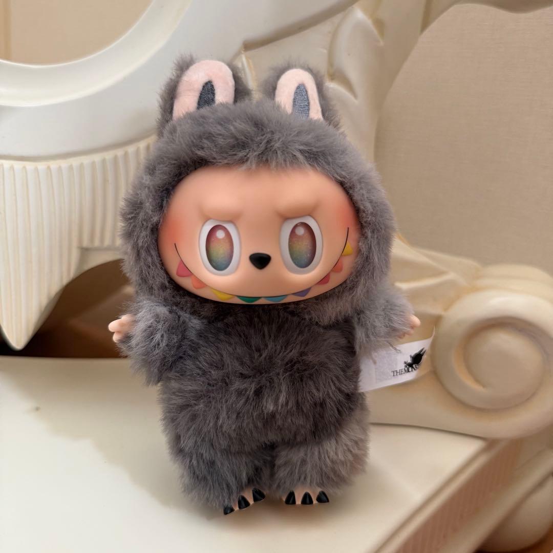 【正規品】 LABUBU Big into Energy シークレット グレー②