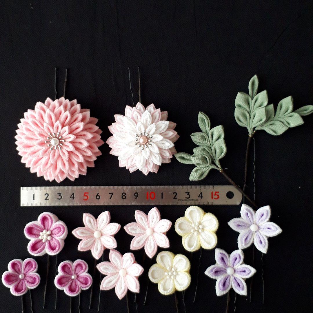 つまみ細工　髪飾り　成人式　卒業式　和装小物