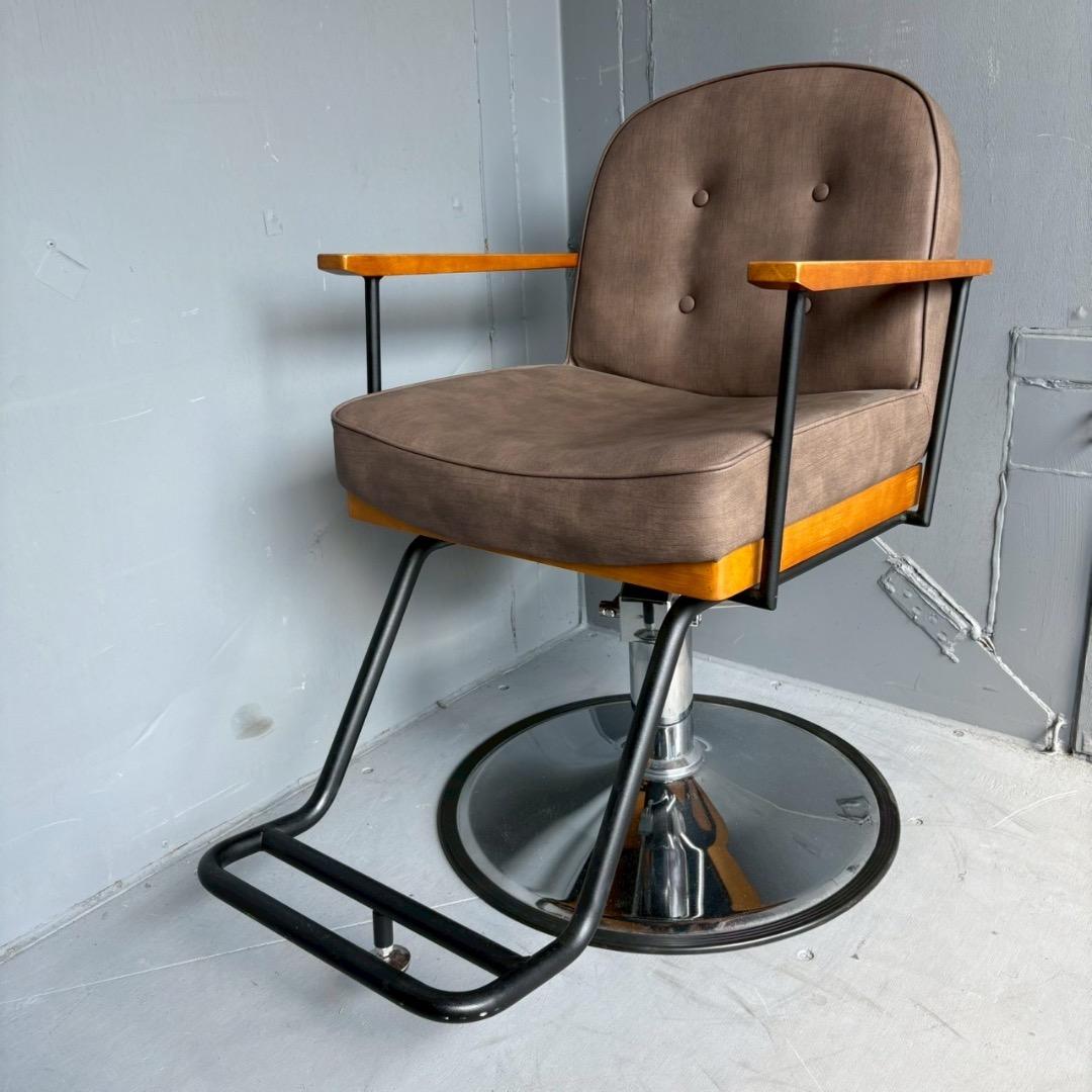 【引き取り限定】 スタイリングチェア サロン椅子 セット椅子 美容室