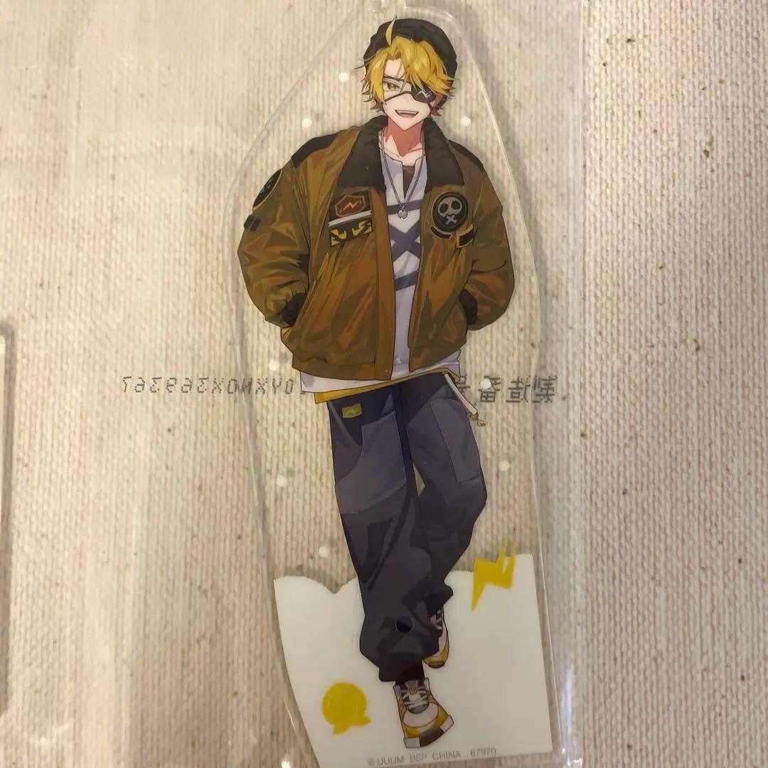 一番くじ カラフルピーチ たっつん アクスタ いつもの場所で待ち合わせ