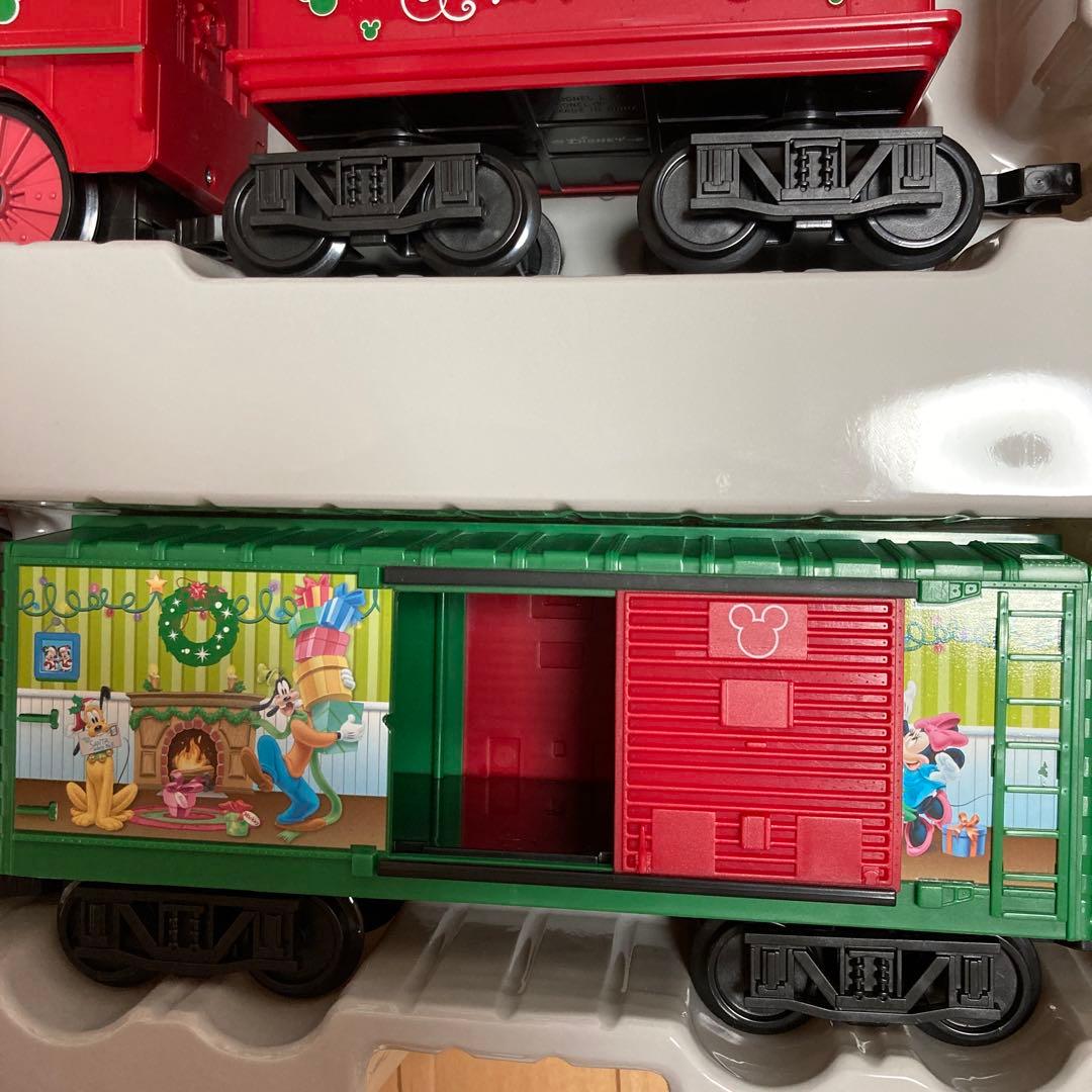 ディズニー　クリスマストレイン