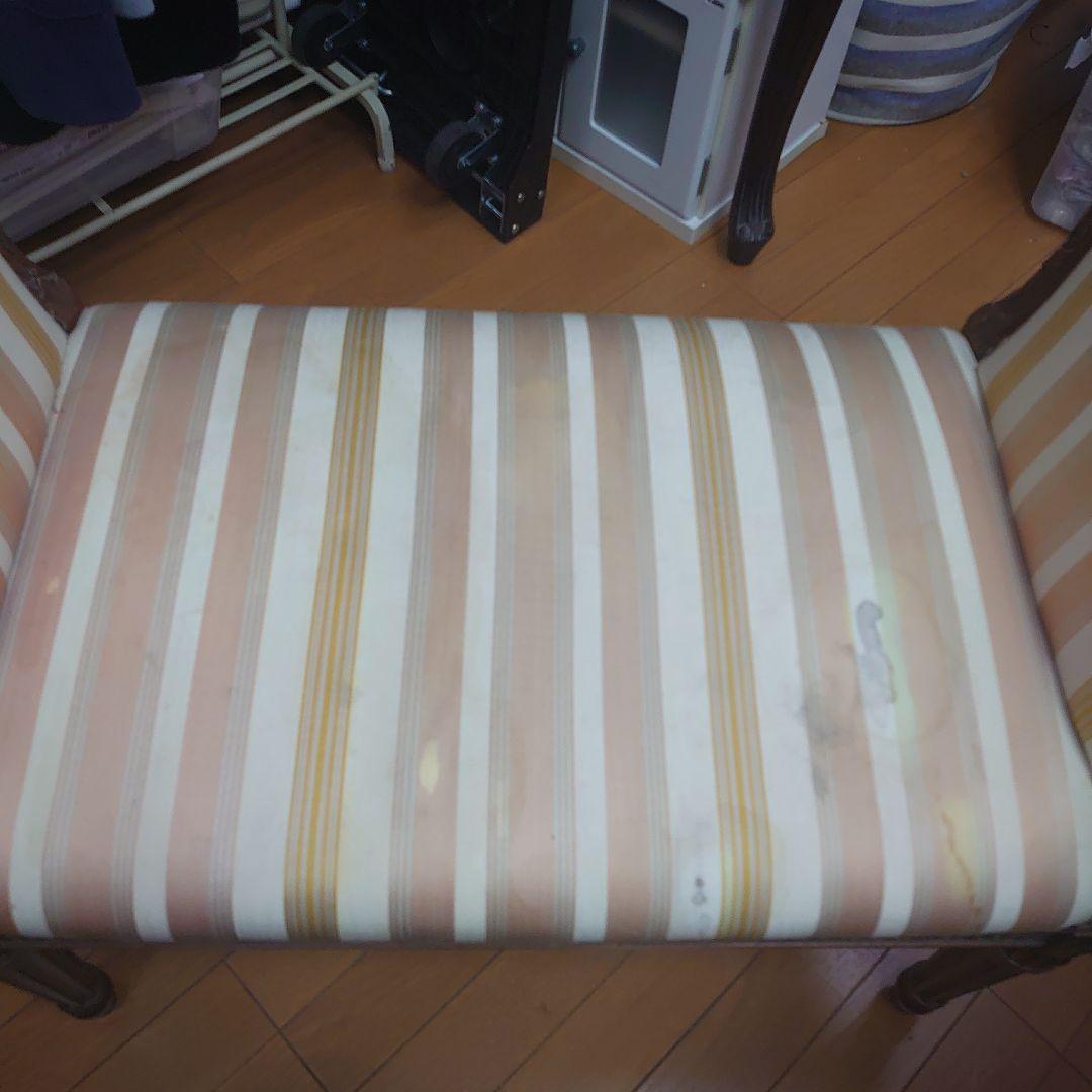 長椅子 ロココ アンティーク 鋲 高級 頑丈 難 チェア 存在感