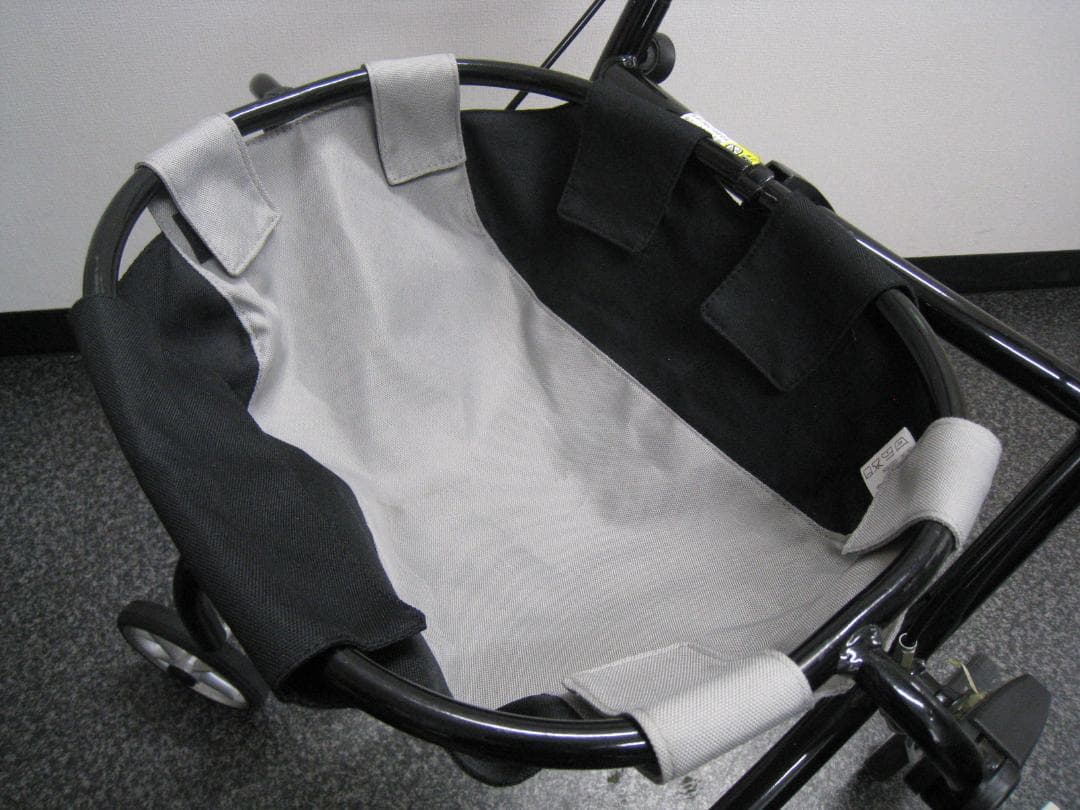 竹虎　室内向け 四輪歩行車 レッツゴーミニ 歩行車 歩行器 高齢者