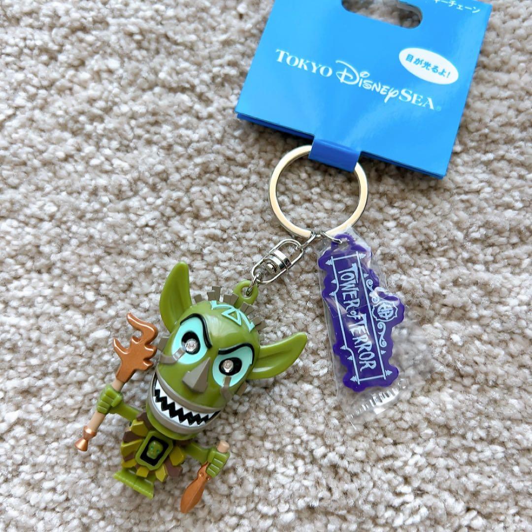 ディズニー タワー・オブ・テラー シリキ・ウトゥンドゥ キーチェーン