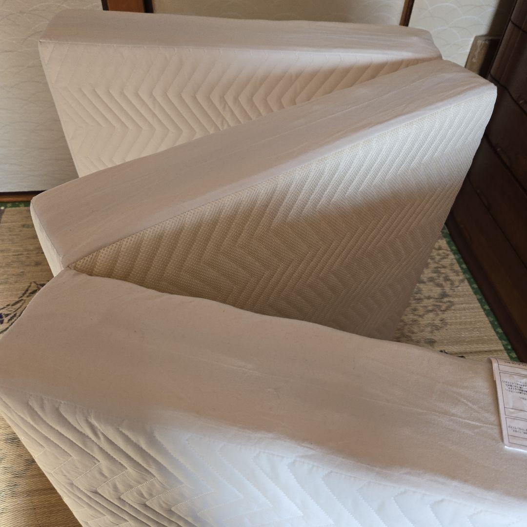 雲のやすらぎプレミアム　シングル　敷布団　三つ折りマットレス