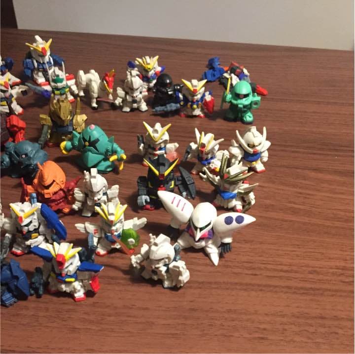 ガンダム ガチャガチャ　平成　レトロ　ガチャ