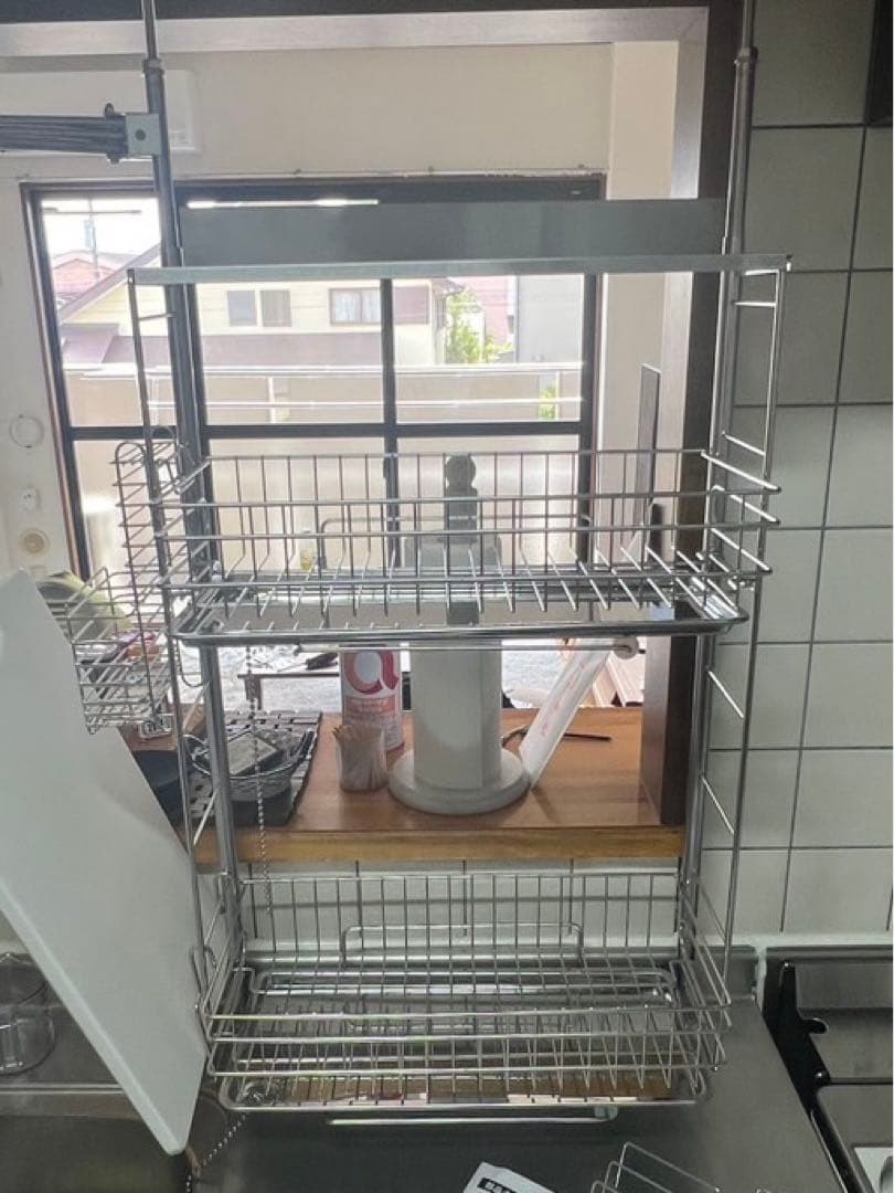 【詳細要確認】突っ張り水切りラック、水切りカゴ、ステンレス箸・包丁・まな板立て付