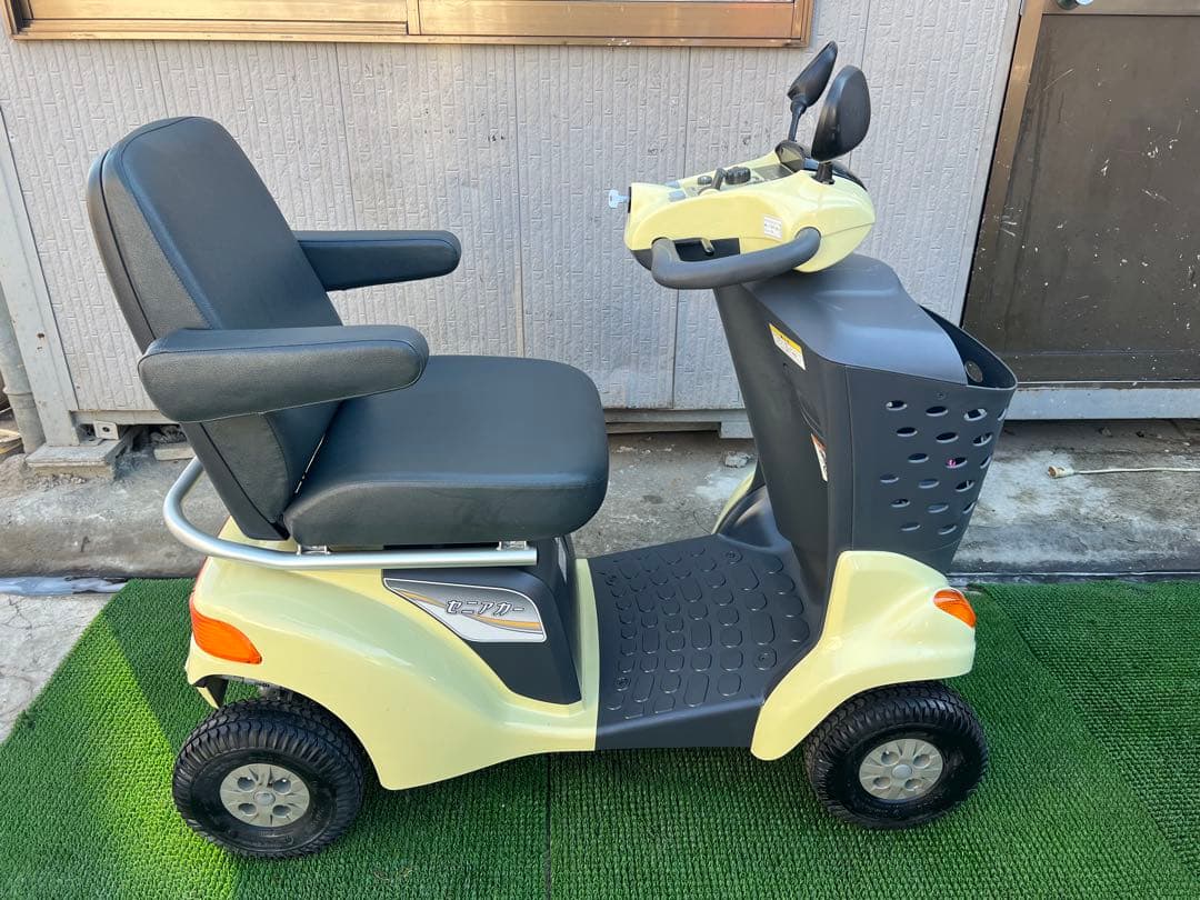 SUZUKI スズキ ET4D7 セニアカー シニアカー 電動車椅子