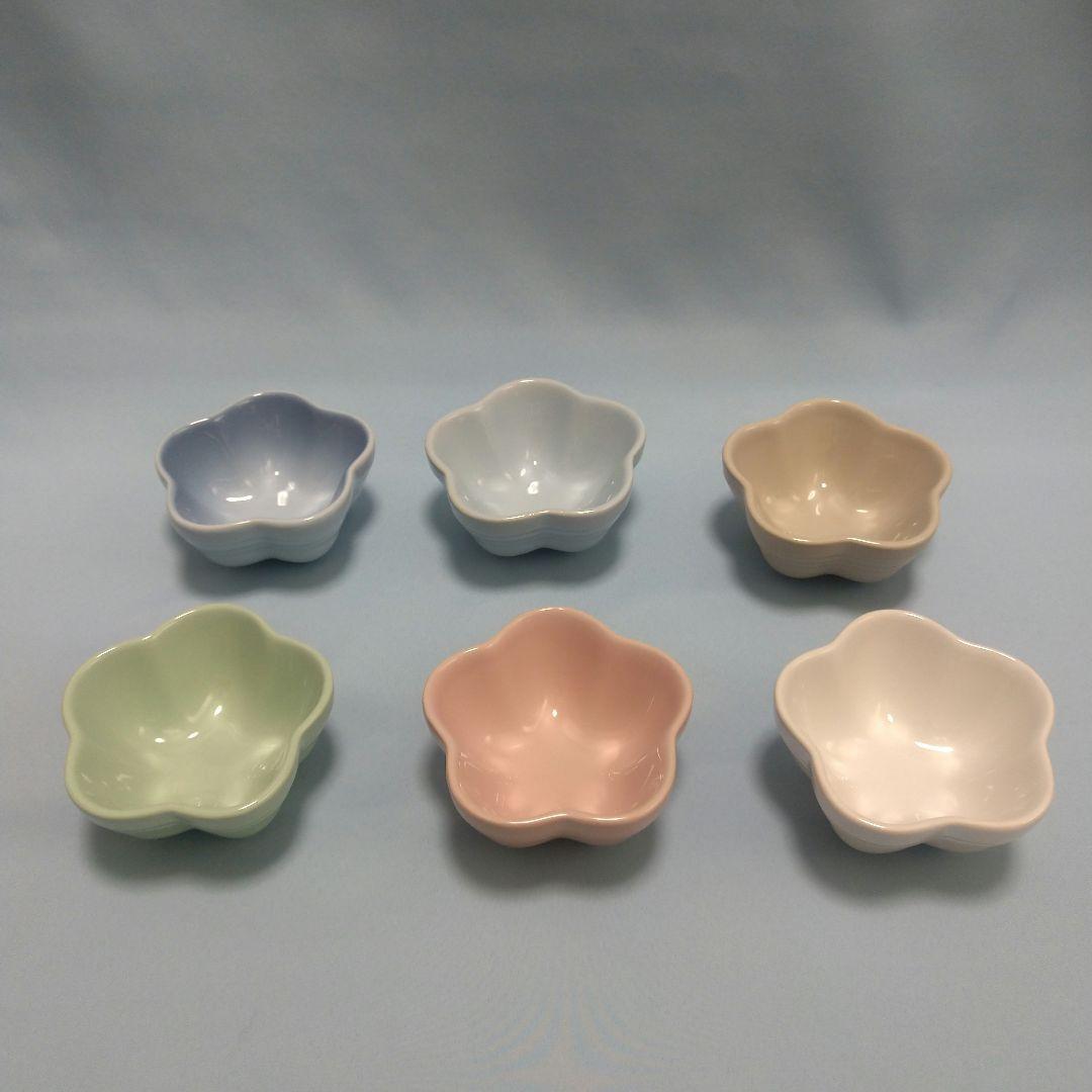 未使用】ル・クルーゼ ミニフラワーボウル 4個+2個 - メルカリ