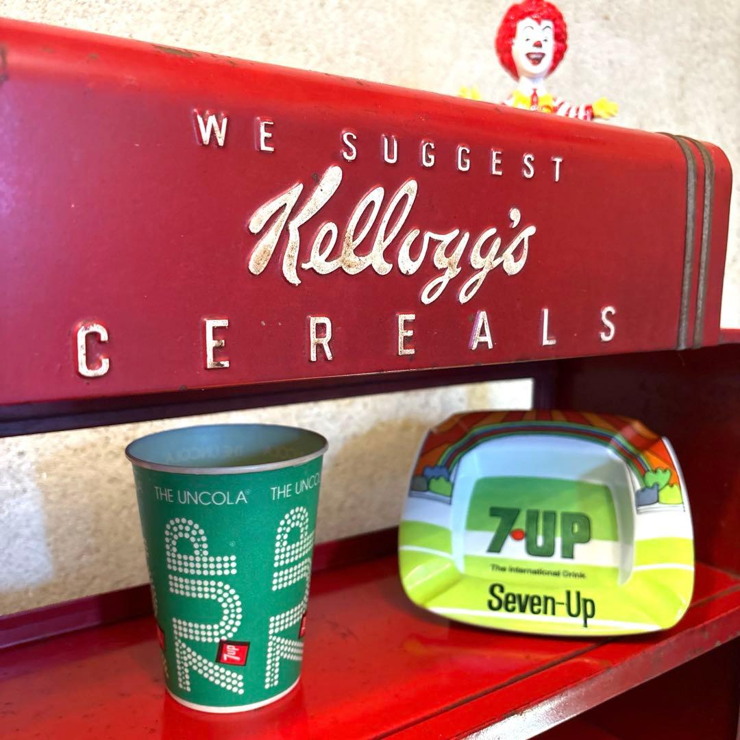 ケロッグ ストアディスプレイ シェルフ ラック ファイヤーキング