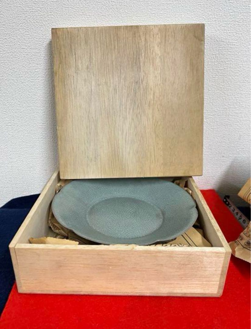 中国古美術　四大名窯 宋時代　天青釉 天藍釉「葵花口」皿汝窯