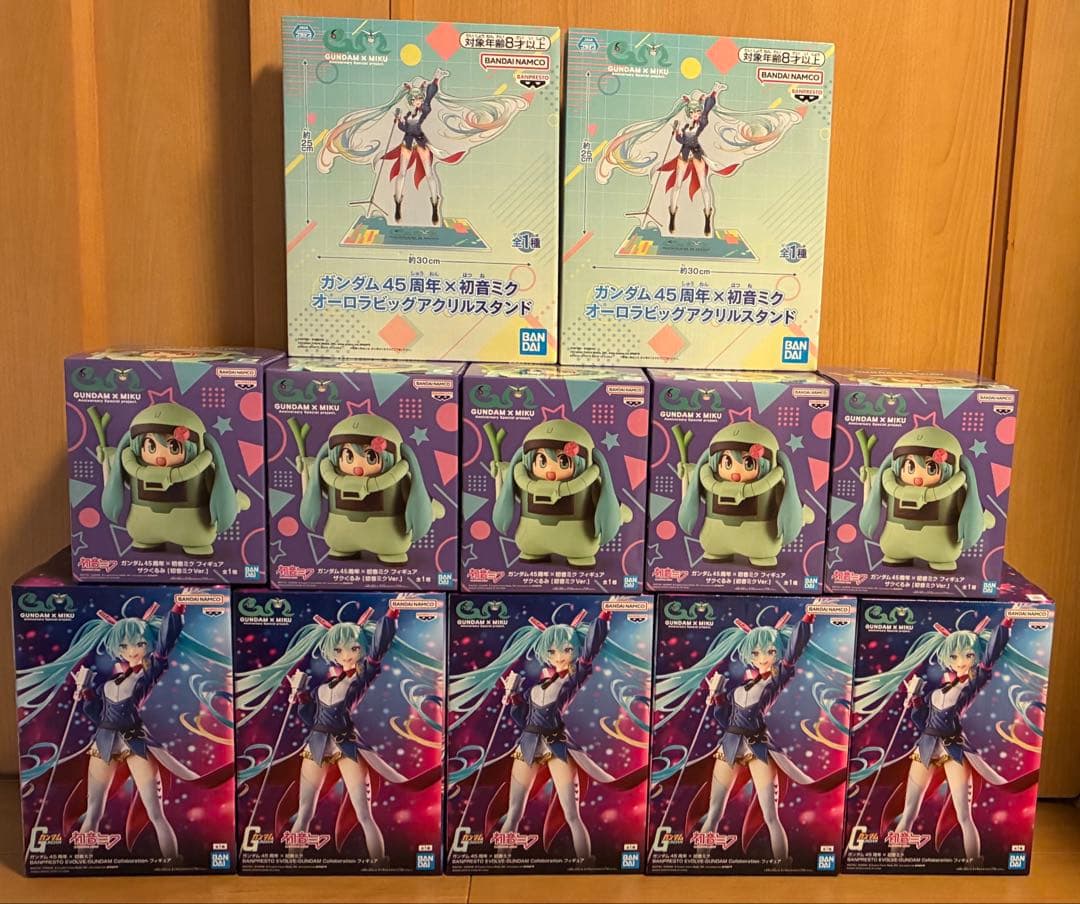 ガンダム45周年×初音ミク フィギュア　ザクぐるみ 初音ミクVer. ガンダム45周年×初音ミク フィギュア ザクぐるみ [初音ミクVer