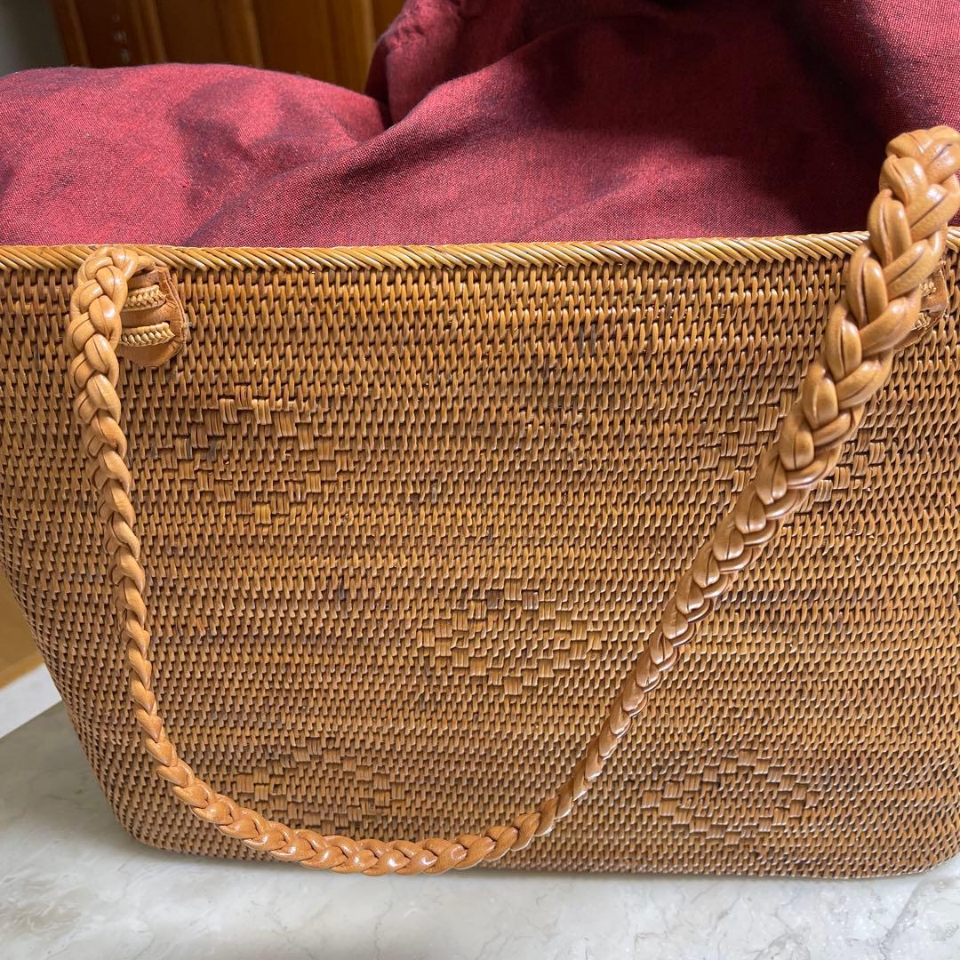 anagyu 籐製ショルダーバッグ ブラウン