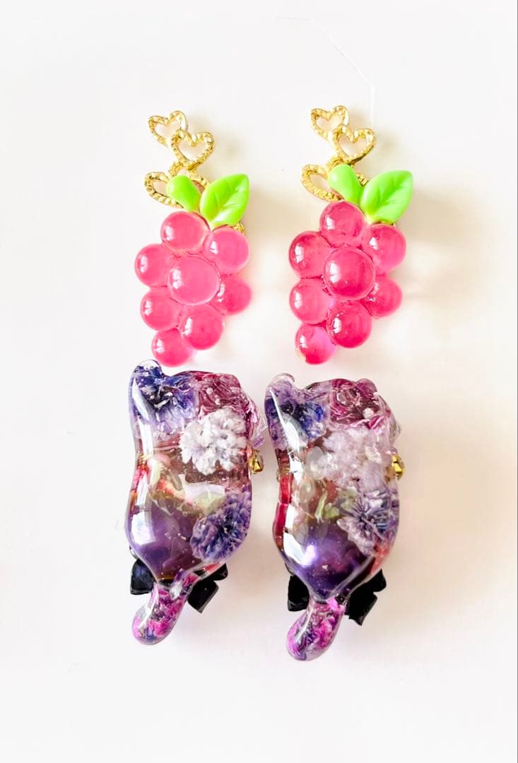 じゃれねこ『3月☆16 ぶどう』