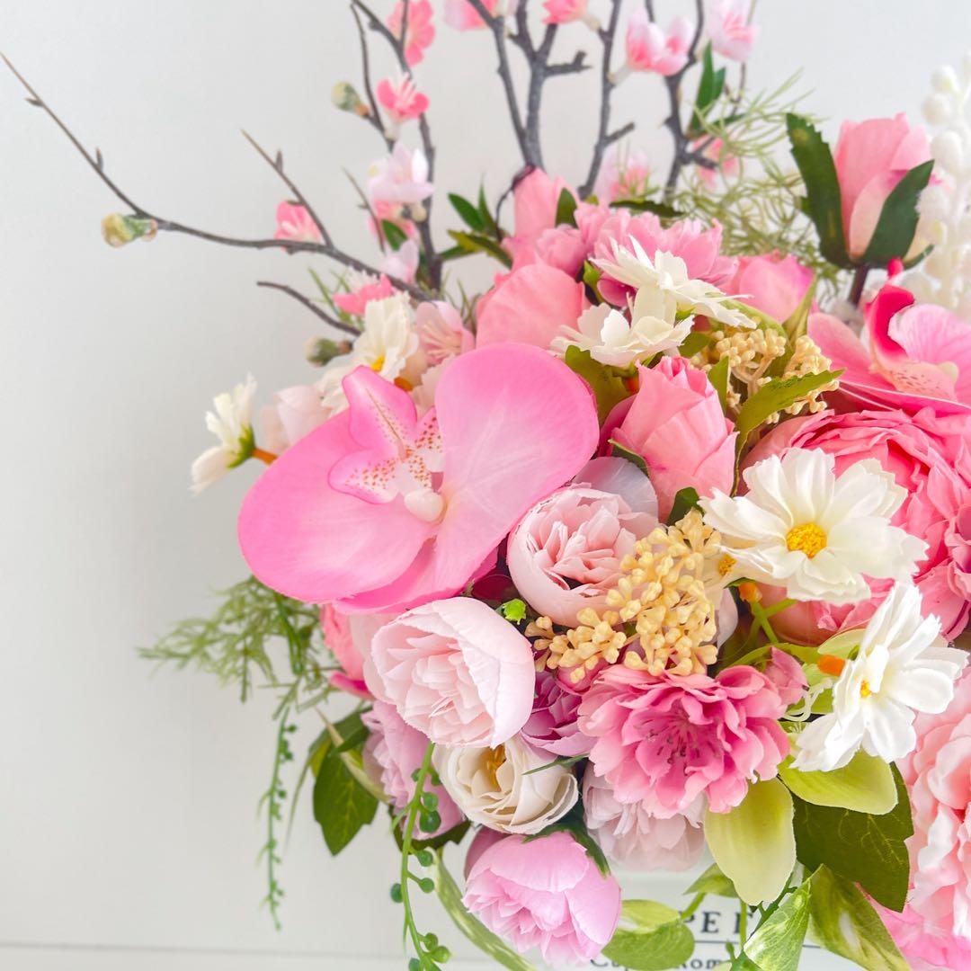 春爛漫 桃と牡丹の優雅なアレンジメント｜桃の節句・誕生日・退職祝い　光触媒