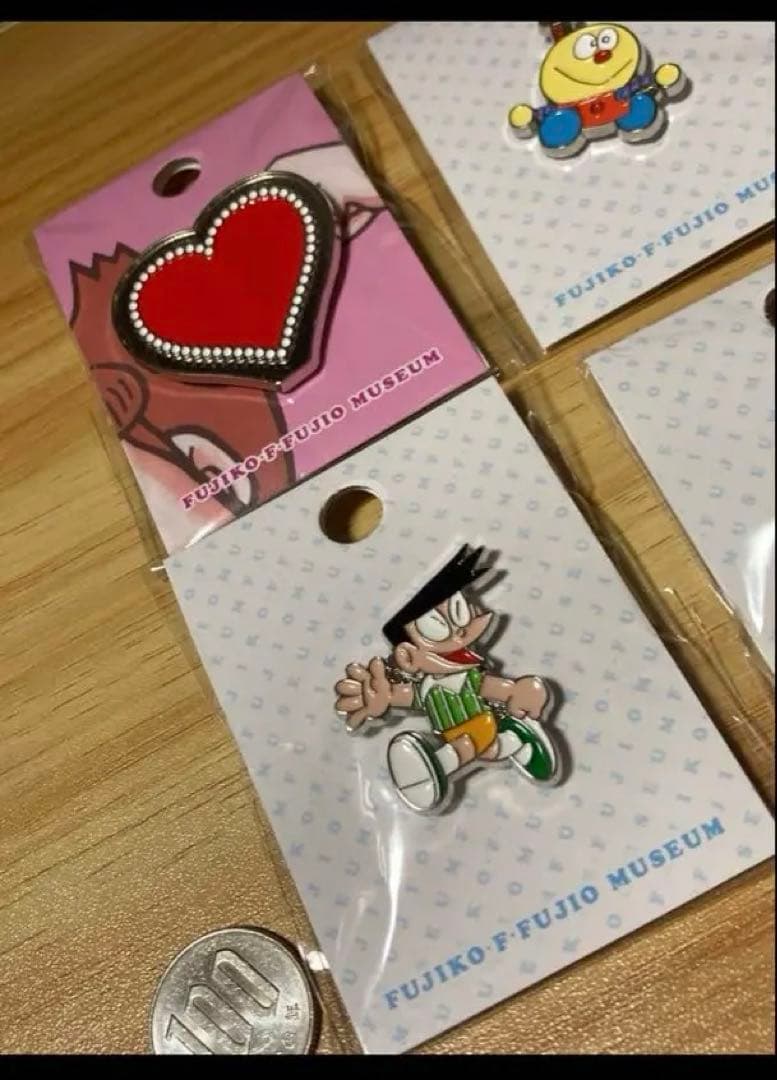 藤子F不二雄ミュージアム 限定 ダイカット ピンズ 全12種 セット