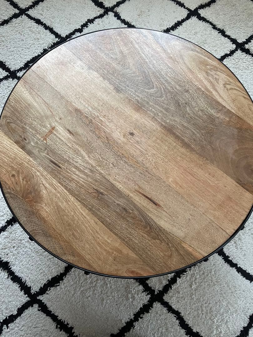 ニコアンド　キャスター付きテーブル