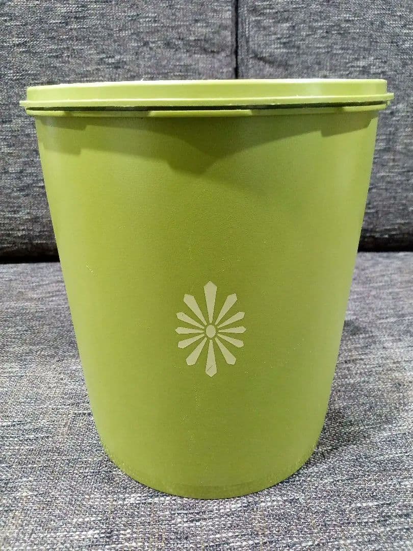 タッパーウェア　Tupperware　マキシデコレーター　保存容器　3個セット