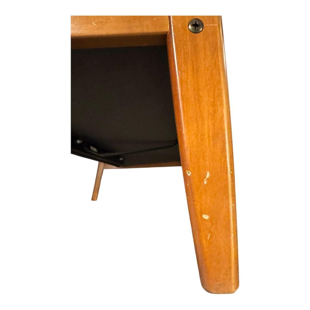 カリモク ミッドセンチュリー ボタン付きクッションソファ