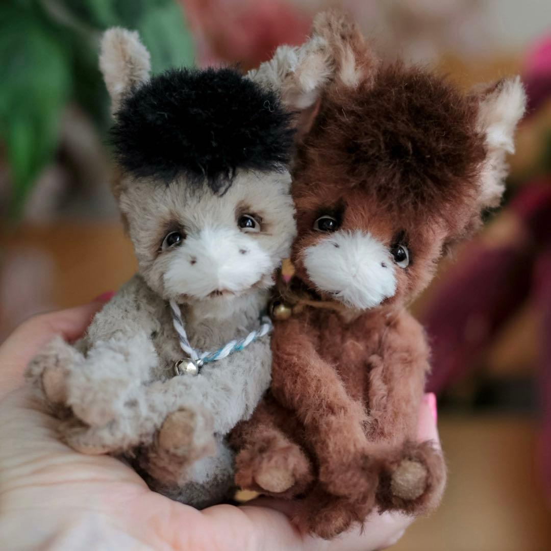 喜ぶロバちゃん ぬいぐるみ アーティストベア 海外作家様 ハンドメイド 驢馬