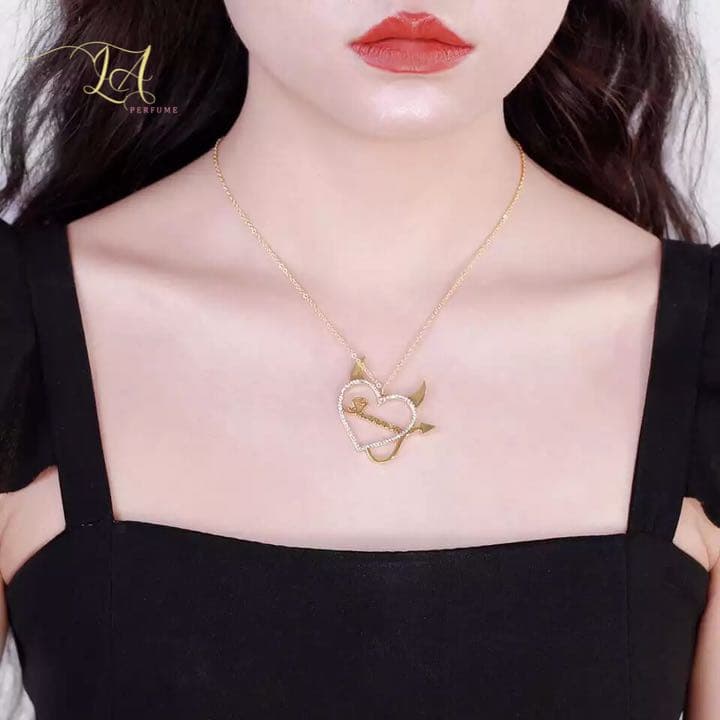 名前入り♡ハートデビル✨キラキララインストーン✨イニシャル⭐︎ゴージャス 手作り