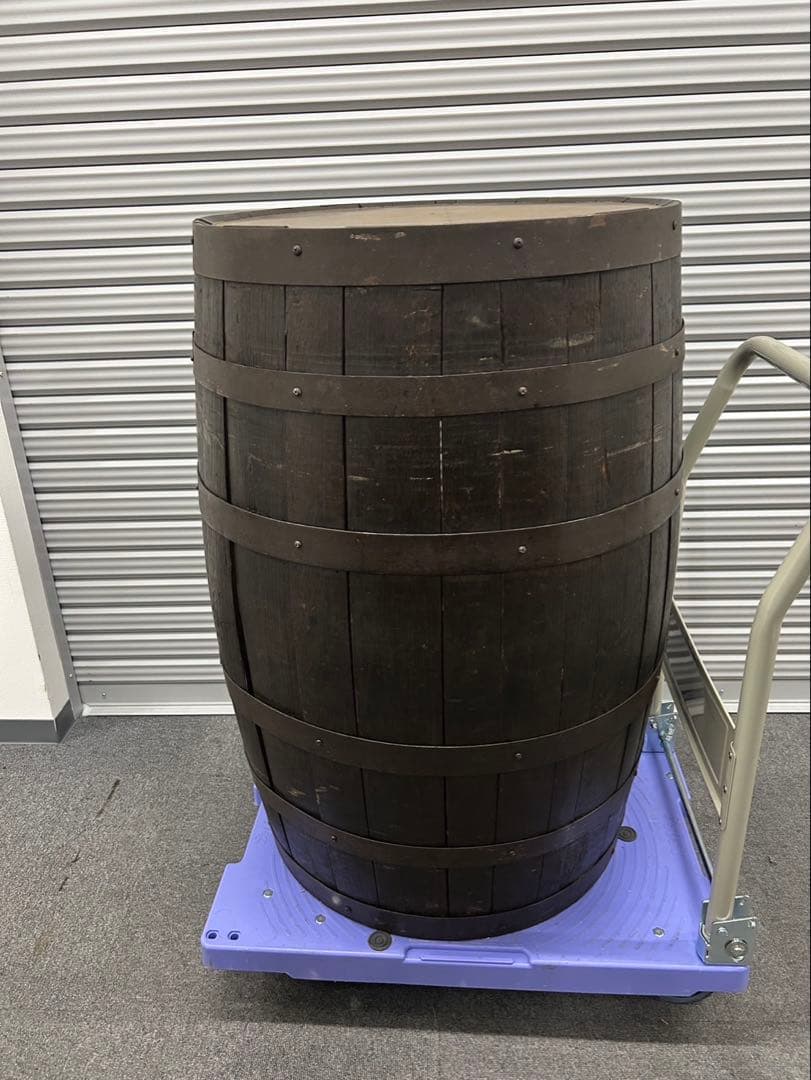 木製 樽型 バレル什器 店舗用 ディスプレイテーブル　ワイン樽